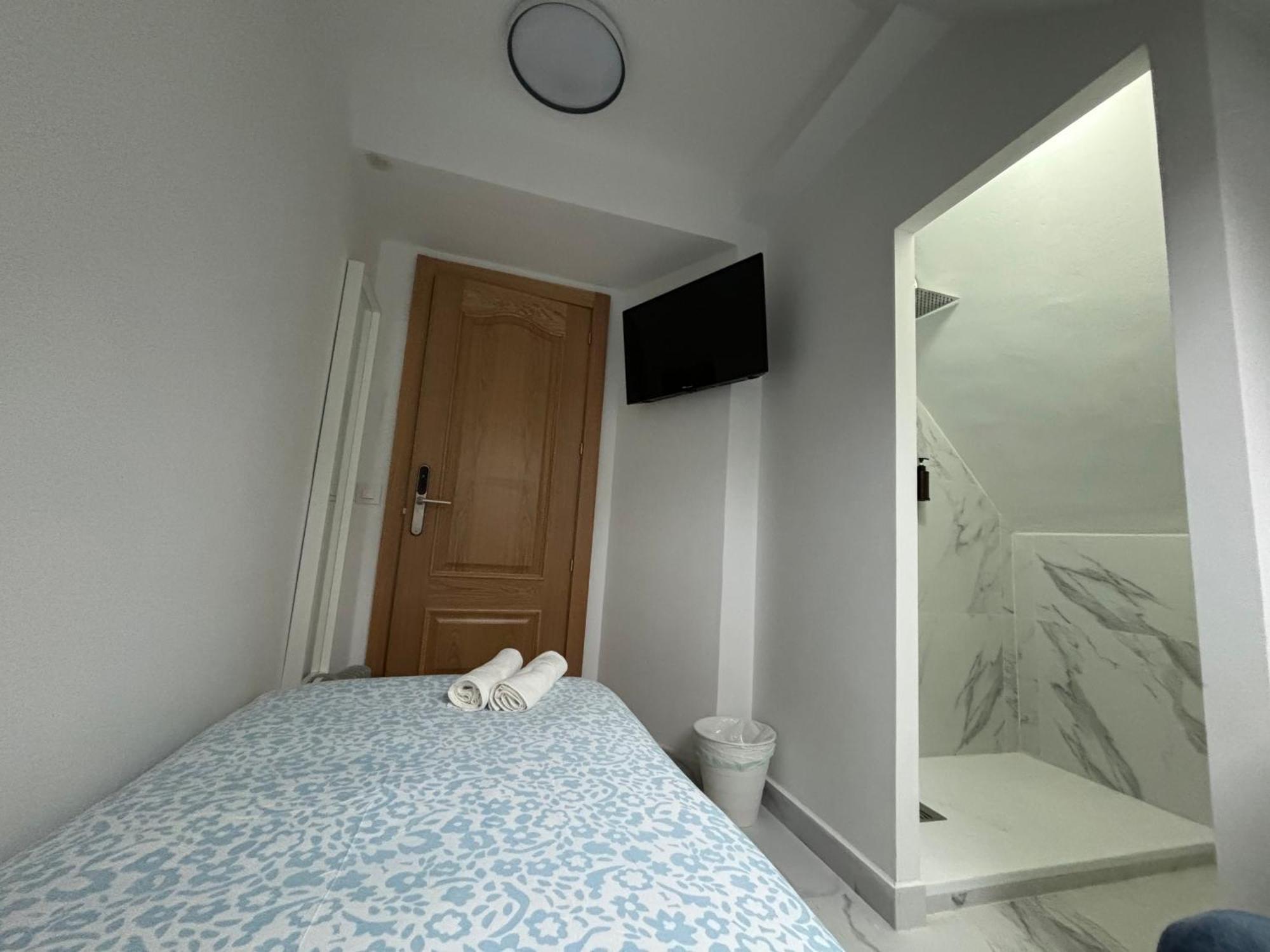 Habitación Individual con baño privado